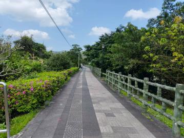 瑞芳交流道旁二樓 