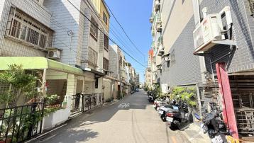 【光華、湳雅】六房．有車庫．朝東南．免整理．活巷