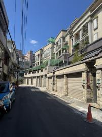 市府商圈一手屋主     有天有地漂亮車庫別墅