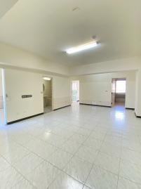 帝王軒前後陽台三房 台東房產買賣