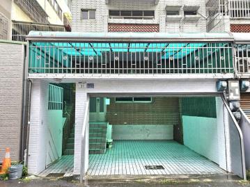 岡山房屋天后 湖內東方科大 邊間 活巷 朝南 車庫透天