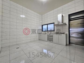 湖內文賢國小全新翻修車庫透天0960626530黃俊傑