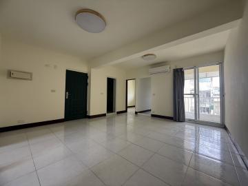 五甲商圈前鎮高中捷運旁翻新大三房美公寓0960626530黃俊傑