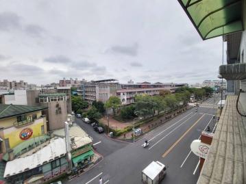 左營大樓推薦 屏東崇蘭國小臨十七米路正五樓透天店住