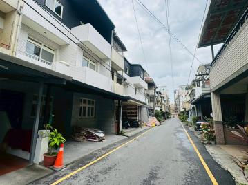 宜蘭高鐵買房【嵐峰路全新整修透天/5大套房】