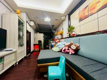 桃園華廈大樓公寓 後站一樓公寓三房 停車方便