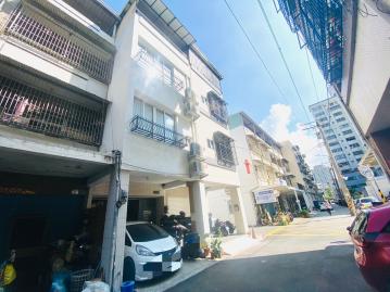 近瑞豐巨蛋商圈黃金地段優質透天
