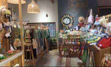 高雄重劃土地 西子灣捷運站雙店面透天