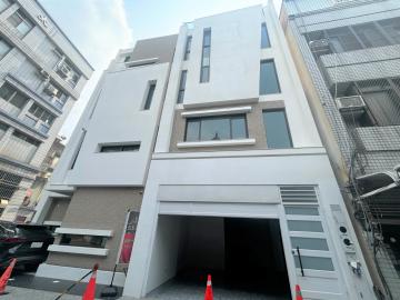 嘉義店面一姐北榮街全新雙車電梯別墅A063