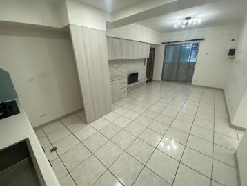 中壢找房仲 國際路巴黎世家美三房