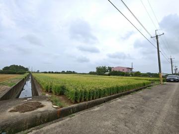 中壢找房仲 近新屋永安前後臨路農地