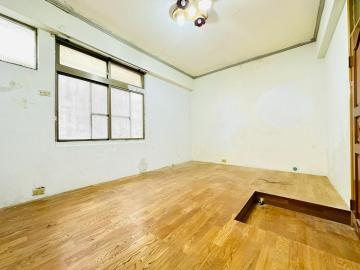 中壢找房仲 近龍潭市區雙車庭園別墅