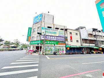  屏東房地阿盛 屏東市基督教醫院旁三角窗雙面臨路燙金店面-V