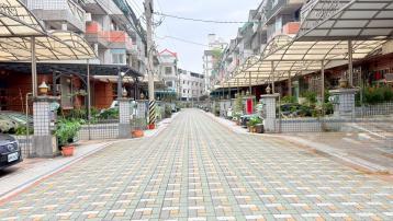 嘉義土地出售 皇品酒店旁車庫別墅
