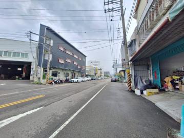 工業區旁 大面寬大地坪 欠修理透天建地 台中太平買房