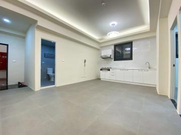 近成功塗城中興三大商圈自住投資皆宜用心裝修美兩房