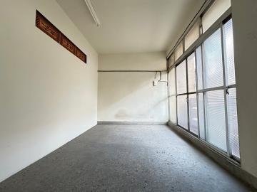  東區房產買賣 東區近74低總價 1樓挑高可廠登小型廠住 曾收斡