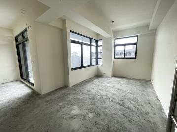 香山房屋專家 昌益閑谷14期邊間透天雙車位