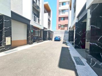 台南售屋推薦 鹽水區仁愛路全新有裝潢採光車墅