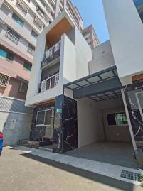 台南售屋推薦 鹽水區仁愛路全新有採光車墅