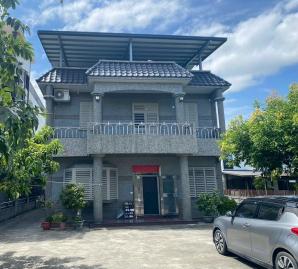 羅東買房賣屋 羅東運動公園旁霸氣神木裝潢農舍
