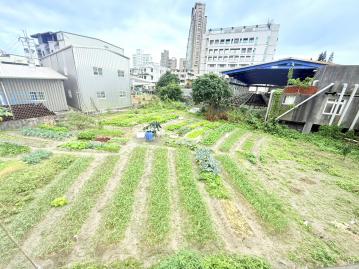 羅東買房賣屋 頭城過港段都內為自己留一塊小農地
