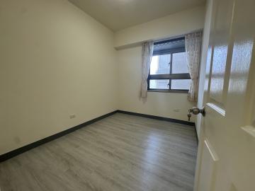 台中買房賣地 東海商圈 全新整理低總價三房