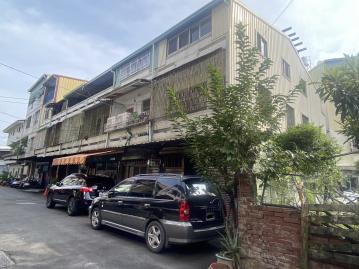 大里房屋推薦 大里塗城中興路雙商圈 燦坤旁邊間透天