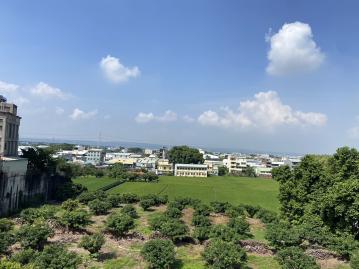 大里買房推薦 亞洲大學方正景觀美建地56坪面寬10米