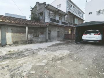 築居小江 彌陀店住小建地 