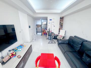 海線透天別墅〃一品特區、屋況優溫馨三房爆大露臺尬車位