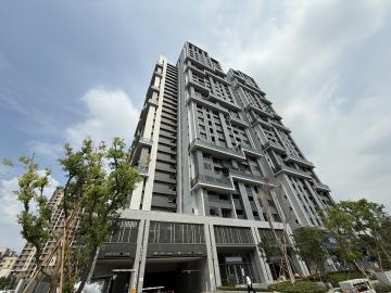 台中車站浩瀚湖濱城三房雙平車