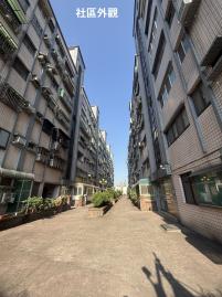 獨賣~稀有低總價名座花園1樓3+1房