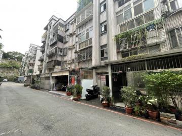 龜山房屋出售 牽手成家花園一樓
