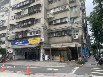 中山松山辦公 建國北路大面寛三角窗店面~太平洋房屋林志峰