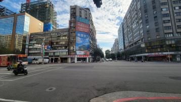 台北買賣房子 南京東路VS光復北路金店面
