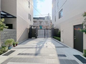 彰化房屋仲介  大村全新邊間車墅