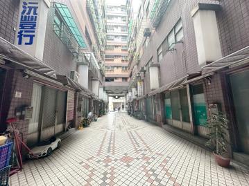 豐原房產顧問 站前獨立大套房