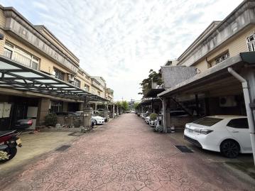 【大墅琉璃】和仁街｜雙拼孝親雙車別墅 竹南頭份找房 