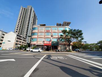 鼓山大樓透天 美術青海商圈潛力金透店