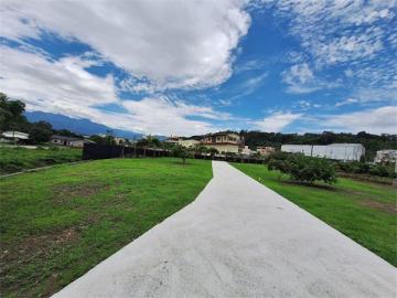 台中石岡土地 都計內休閒渡假美農地D區