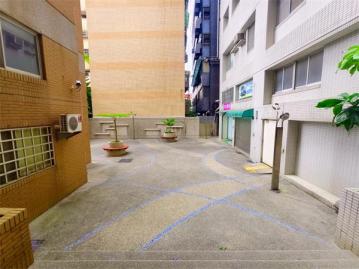 台中豐原房屋 麗晶總裁溫馨大套房