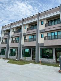 秀水透天土地埤頭稻香全新車庫別墅