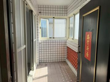 秀水透天土地彰化市南興富邸三房大平面車位美華廈