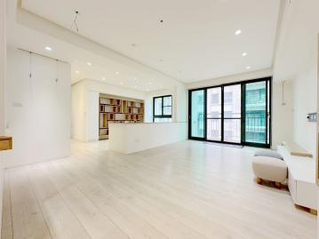  隆價 頭份透天華廈 竹南後站【品未來3】室內27坪 次頂樓稀有三陽台
