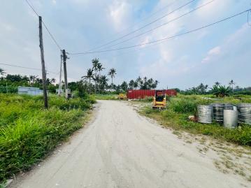 安平買地買房 屏東1.7甲合法大地坪設備完善淺力畜牧場
