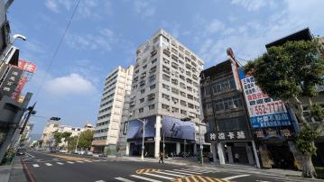 高雄土地仲介 高雄車站商圈套房