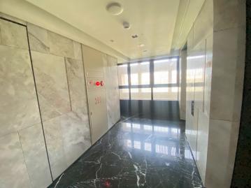 超大客廳多方位公設3房+2平面車位