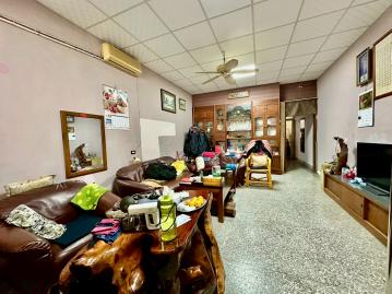 家樂福商圈｜4分鐘上國3｜臨路10米｜傳統透天