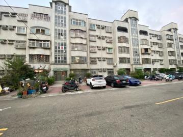 梧棲方正低樓層公寓+固定車位